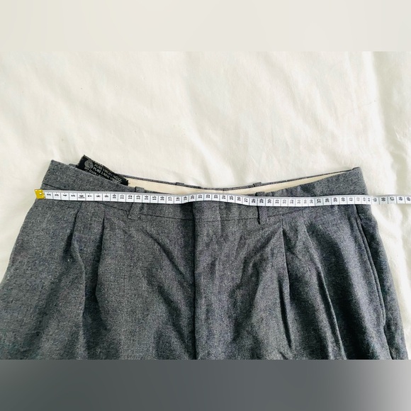 Gray Pleated Trousers - Picture 4 of 6